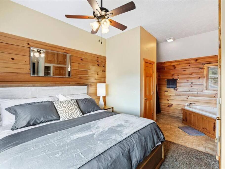 Villa Breathtaking Views Of The Smokies, 3 Mins To Gatlinburg Exterior foto